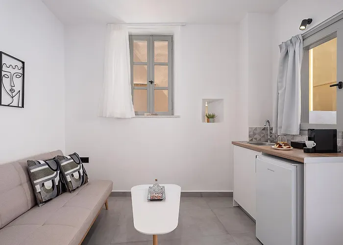 Porto Vecchio Πανδοχείο *