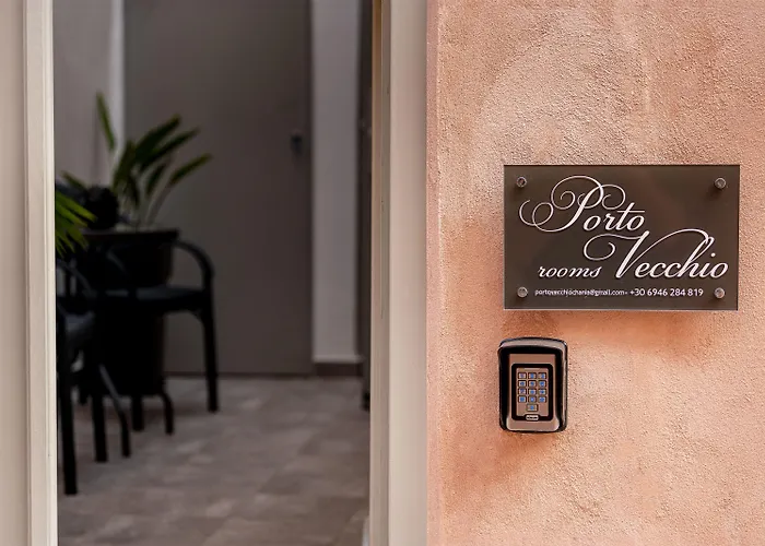 Porto Vecchio Πανδοχείο *