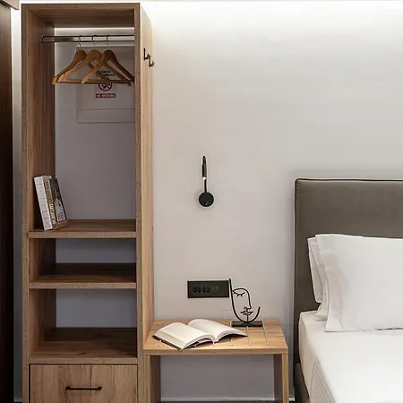 Porto Vecchio Han/Misafirhane