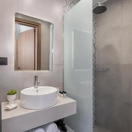 Porto Vecchio Inn *