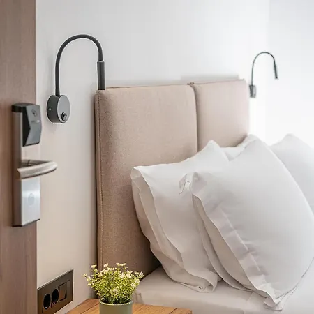 Porto Vecchio خانيا