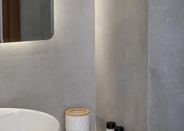 Porto Vecchio 干尼亞